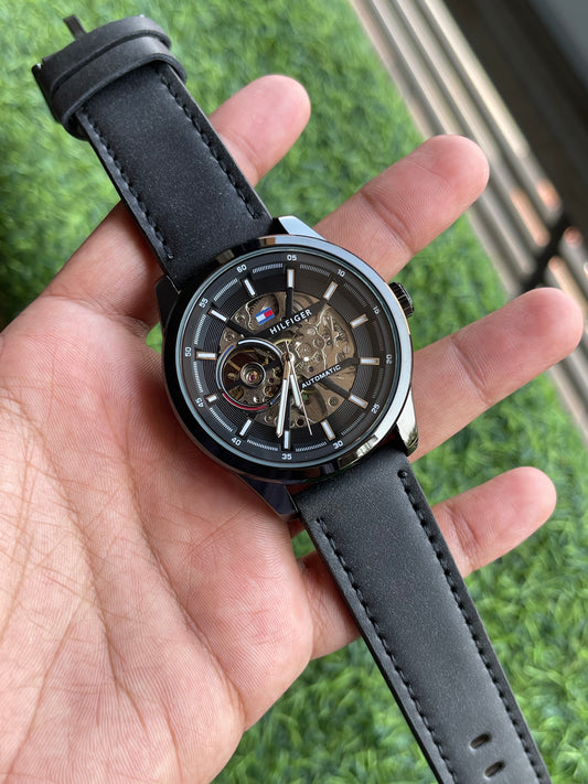 RC Tommy Automatic leather premium watch