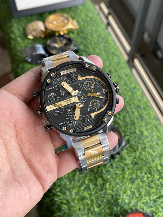 RC Diiesel Mega Chief Dual-Time Chronograph – Two-Tone Steel & Gold Edition