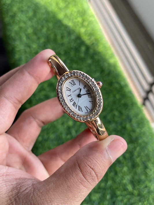 RC Carti*r Inspired Oval Dial Women’s Luxury Bracelet Watch