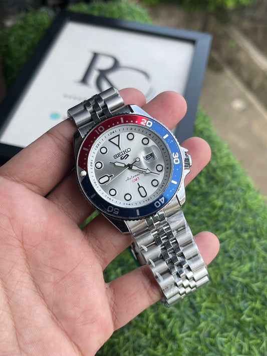 RC Seiiko GMT Style Quartz Open Back – Premium Jubilee Edition White Dial / Pepsi Bezel