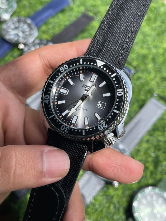 RC X Seiko 5 Quartz β Charcoal Grey Dial-Silver case | Black Canvas Strap