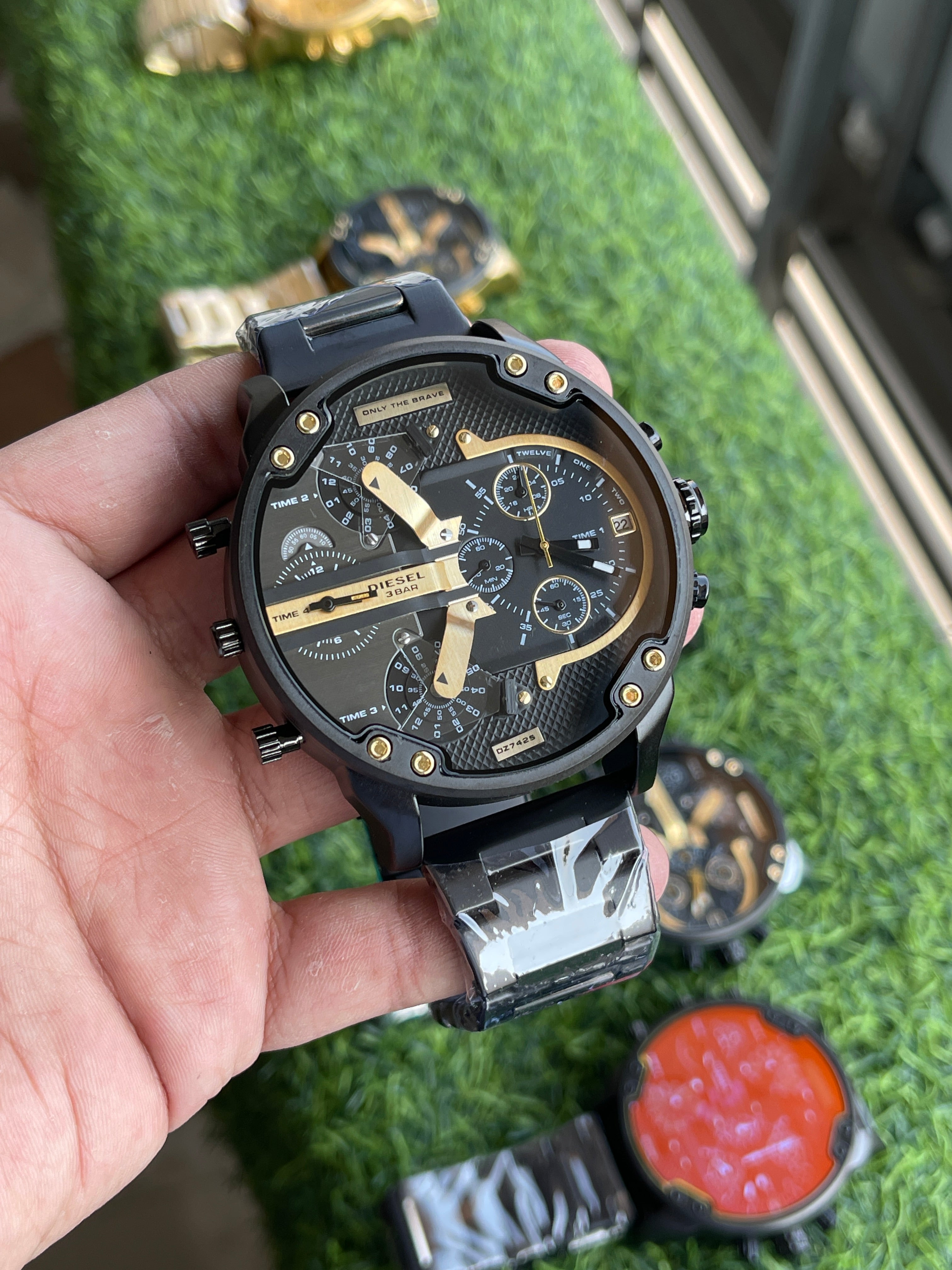 RC Diiesel Mega Chief Dual-Time Chronograph – Black & Gold Edition ...