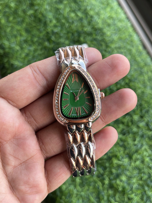 RC Bvlgaari Serpenti Emerald Luxe Teardrop Watch – Green Dial | Rose Gold Bracelet