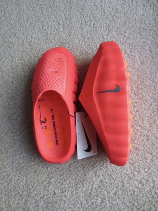 RC Nikee Mind 001 Pregame Mules – Hyper Pink