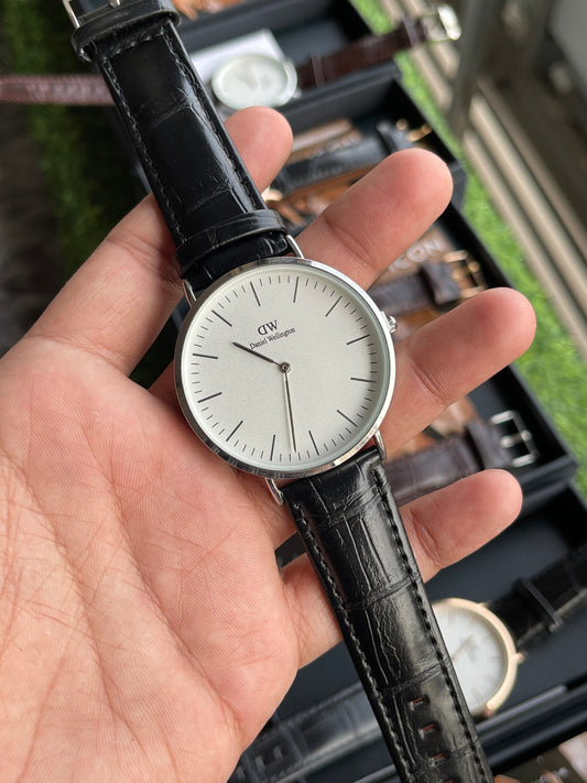 RC Daniiel Welliington | White Dial × Black Leather Strap
