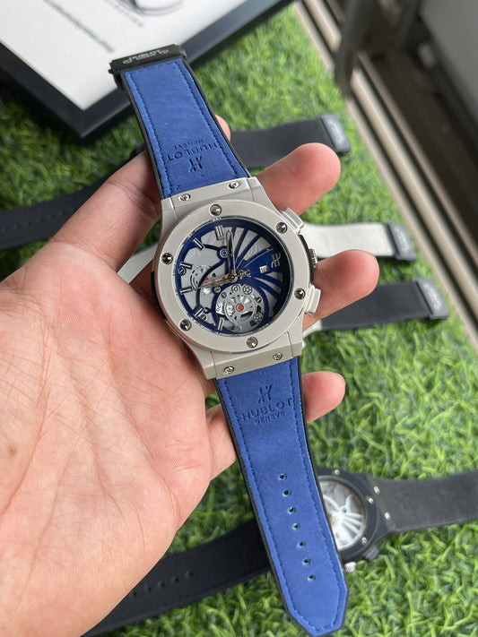 RC Hublt Royal Blue Skeleton – Quartz Edition