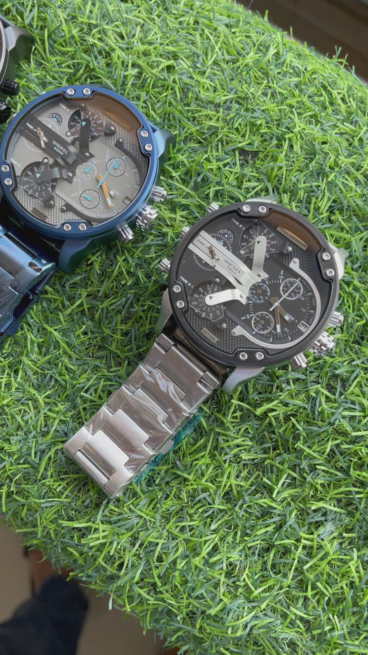 RC Diiesel Mega Chief Dual-Time Chronograph – Gold & Black Edition