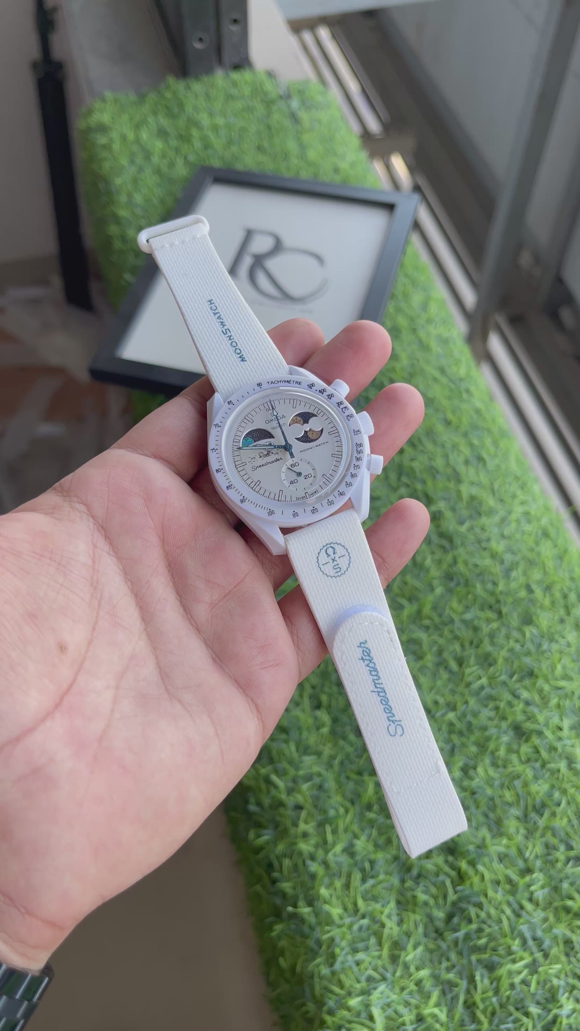 RC Omegaa x Swatch MoonSwatch “White Moonphase” Edition